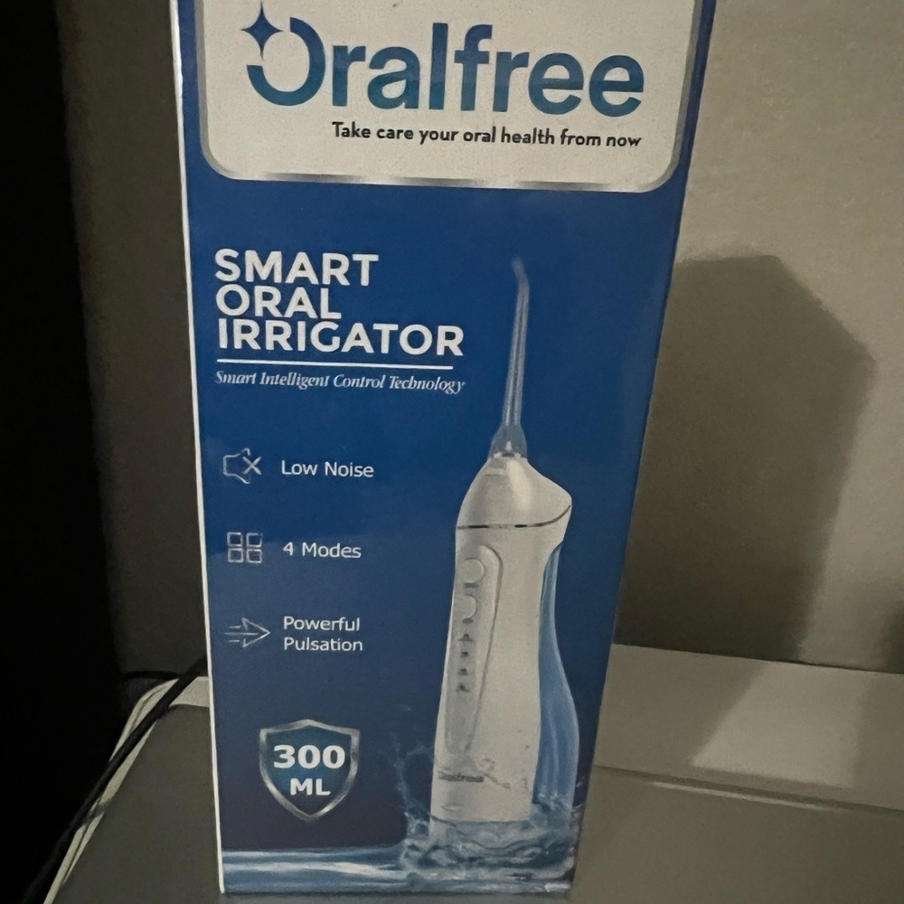 Smart Oral Irrigator with 360° Nozzle - Picture 5 of 5